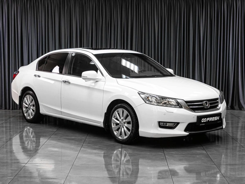 Седан Honda Accord 2013 года, 1289000 рублей, Тюмень