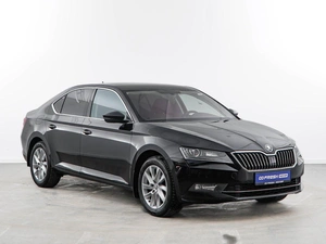 Лифтбек Skoda Superb 2017 года, 2057077 рублей, Москва