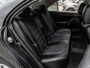 Седан Toyota Avensis 2006 года, 875000 рублей, Краснодар