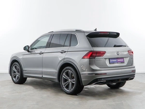 Внедорожник Volkswagen Tiguan 2018 года, 2971444 рублей, Москва