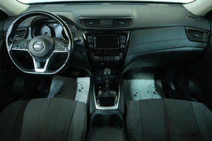 Внедорожник Nissan X-Trail 2020 года, 2359000 рублей, Омск