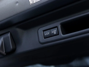 Внедорожник Toyota Sequoia 2025 года, 15000000 рублей, Новоивановское