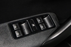 Седан Volkswagen Polo 2019 года, 1389000 рублей, Сургут