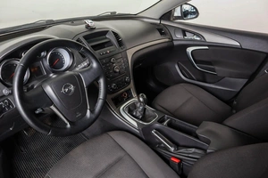 Седан Opel Insignia 2013 года, 569000 рублей, Пермь