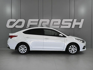 Седан Hyundai Solaris 2017 года, 1269000 рублей, Аксай