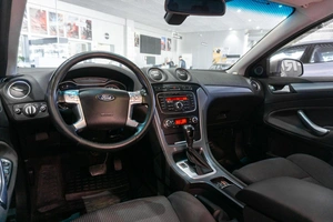 Седан Ford Mondeo 2012 года, 949000 рублей, Петрозаводск