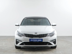 Седан Kia Optima 2019 года, 2098999 рублей, Москва