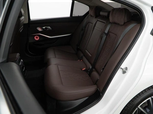 Седан BMW 3 серия 2023 года, 5585888 рублей, Москва