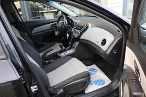 Седан Chevrolet Cruze 2013 года, 870000 рублей, Мирное