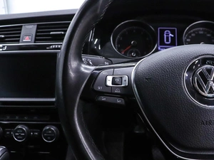 Универсал Volkswagen Golf 2015 года, 1300000 рублей, Красноярск