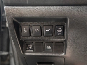 Внедорожник Nissan Pathfinder 2015 года, 2060000 рублей, Красноярск
