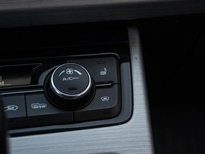 Внедорожник Geely Atlas 2018 года, 1330000 рублей, Краснодар