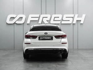 Седан Kia Optima 2016 года, 1599000 рублей, Воронеж