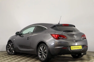 Хетчбэк Opel Astra GTC 2012 года, 689000 рублей, Пермь