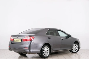 Седан Toyota Camry 2013 года, 2099000 рублей, Красноярск