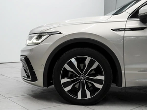 Внедорожник Volkswagen Tiguan L 2021 года, 4199000 рублей, Ростов-на-Дону