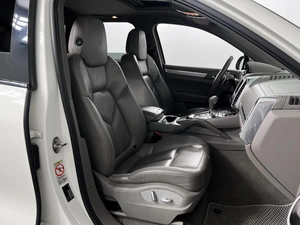 Внедорожник Porsche Cayenne 2010 года, 2389900 рублей, Казань