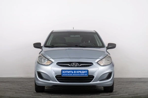 Хетчбэк Hyundai Solaris 2011 года, 689000 рублей, Томск