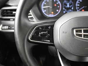 Седан Geely Emgrand 2023 года, 1640900 рублей, Казань