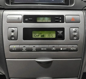 Универсал Toyota Corolla Fielder 2005 года, 837000 рублей, Красноярск