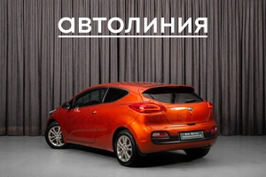 Хетчбэк Kia Ceed 2013 года, 1069000 рублей, Красноярск