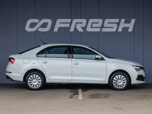 Лифтбек Skoda Rapid 2022 года, 1610000 рублей, Краснодар