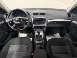 Лифтбек Skoda Octavia 2012 года, 829000 рублей, Красноярск
