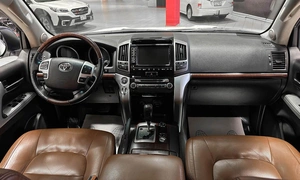 Внедорожник Toyota Land Cruiser 2014 года, 3967000 рублей, Красноярск