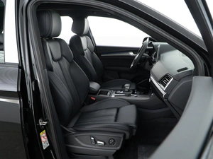 Внедорожник Audi Q5 2025 года, 5898055 рублей, Москва