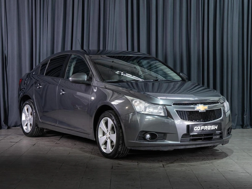 Седан Chevrolet Cruze 2012 года, 890000 рублей, Волгоград