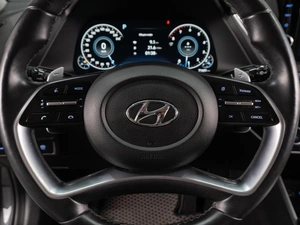 Седан Hyundai Sonata 2021 года, 2379000 рублей, Тюмень
