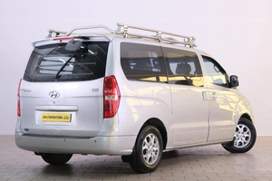 Минивэн Hyundai Grand Starex 2009 года, 1139000 рублей, Омск