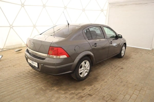 Седан Opel Astra 2011 года, 630000 рублей, Обнинск