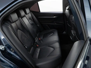 Седан Toyota Camry 2018 года, 2734444 рублей, Москва