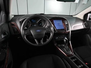 Хетчбэк Ford Focus 2018 года, 1279000 рублей, Ростов-на-Дону