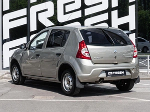 Хетчбэк Renault Sandero 2011 года, 459000 рублей, Волгоград