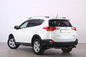 Внедорожник Toyota RAV4 2014 года, 1889000 рублей, Омск