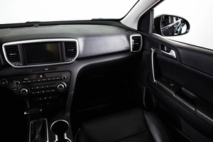 Внедорожник Kia Sportage 2020 года, 2399000 рублей, Пермь