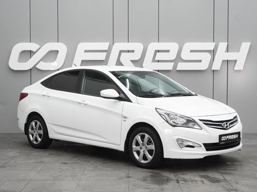 Седан Hyundai Solaris 2015 года, 1050000 рублей, Воронеж