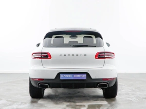 Внедорожник Porsche Macan 2018 года, 3893055 рублей, Москва