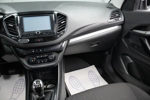 Седан ВАЗ (LADA) Vesta 2018 года, 829000 рублей, Оренбург