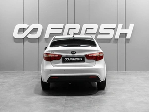Седан Kia Rio 2014 года, 979000 рублей, Тюмень