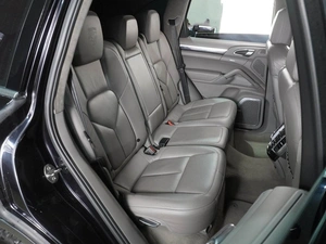 Внедорожник Porsche Cayenne Turbo 2010 года, 2339000 рублей, Воронеж