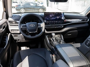 Внедорожник Toyota Highlander 2026 года, 5600000 рублей, Краснодар