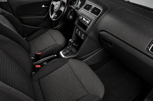 Хетчбэк Volkswagen Polo 2012 года, 899000 рублей, Челябинск