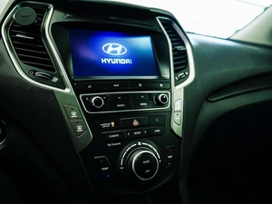 Внедорожник Hyundai Santa Fe 2017 года, 2650000 рублей, Красноярск