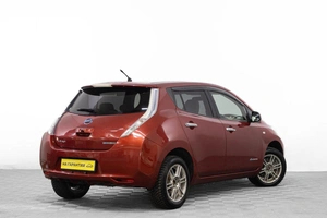 Хетчбэк Nissan Leaf 2013 года, 939000 рублей, Барнаул
