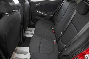 Седан Hyundai Solaris 2011 года, 899000 рублей, Барнаул