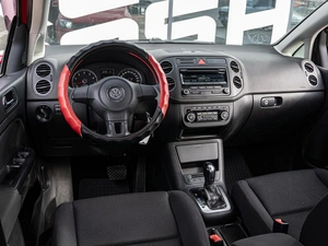 Хетчбэк Volkswagen Golf Plus 2011 года, 675000 рублей, Краснодар