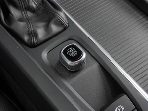 Внедорожник Volvo XC60 2018 года, 3949000 рублей, Тюмень